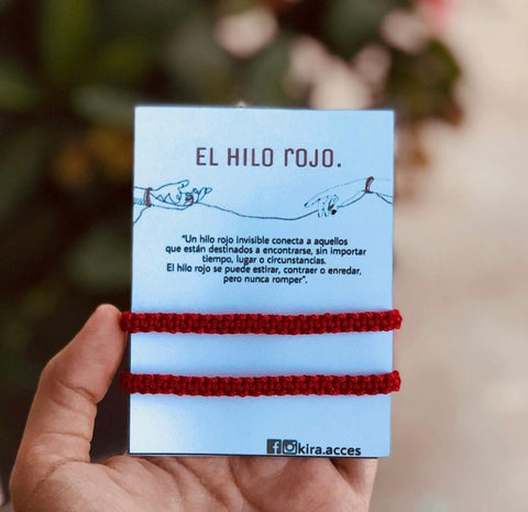 Pulseras hilo rojo.