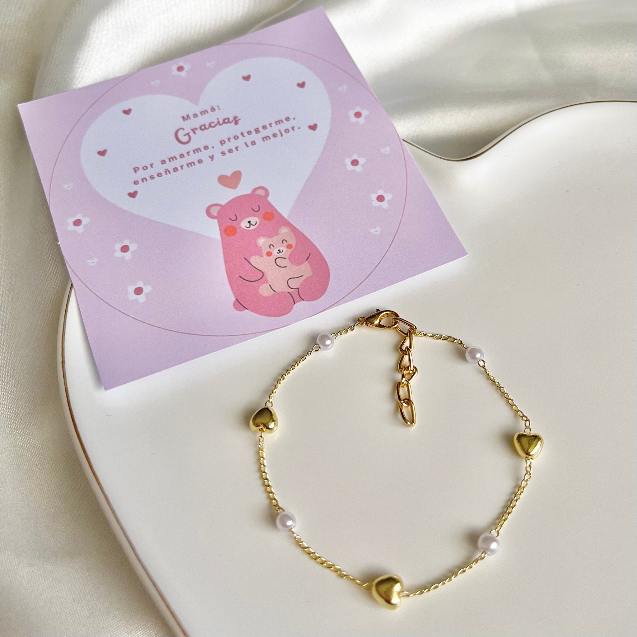Pulsera Perlas y corazón.